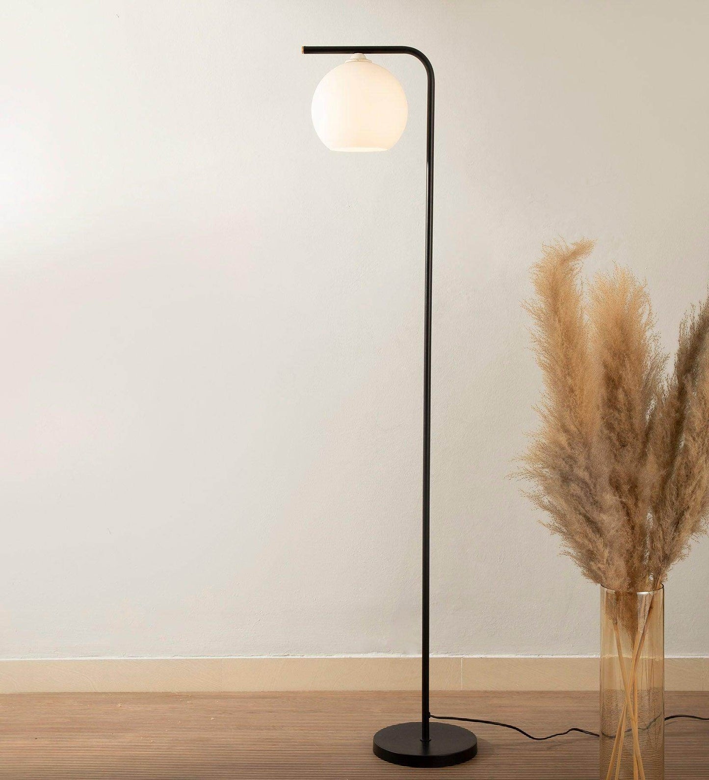 Walkford Floor Lamp